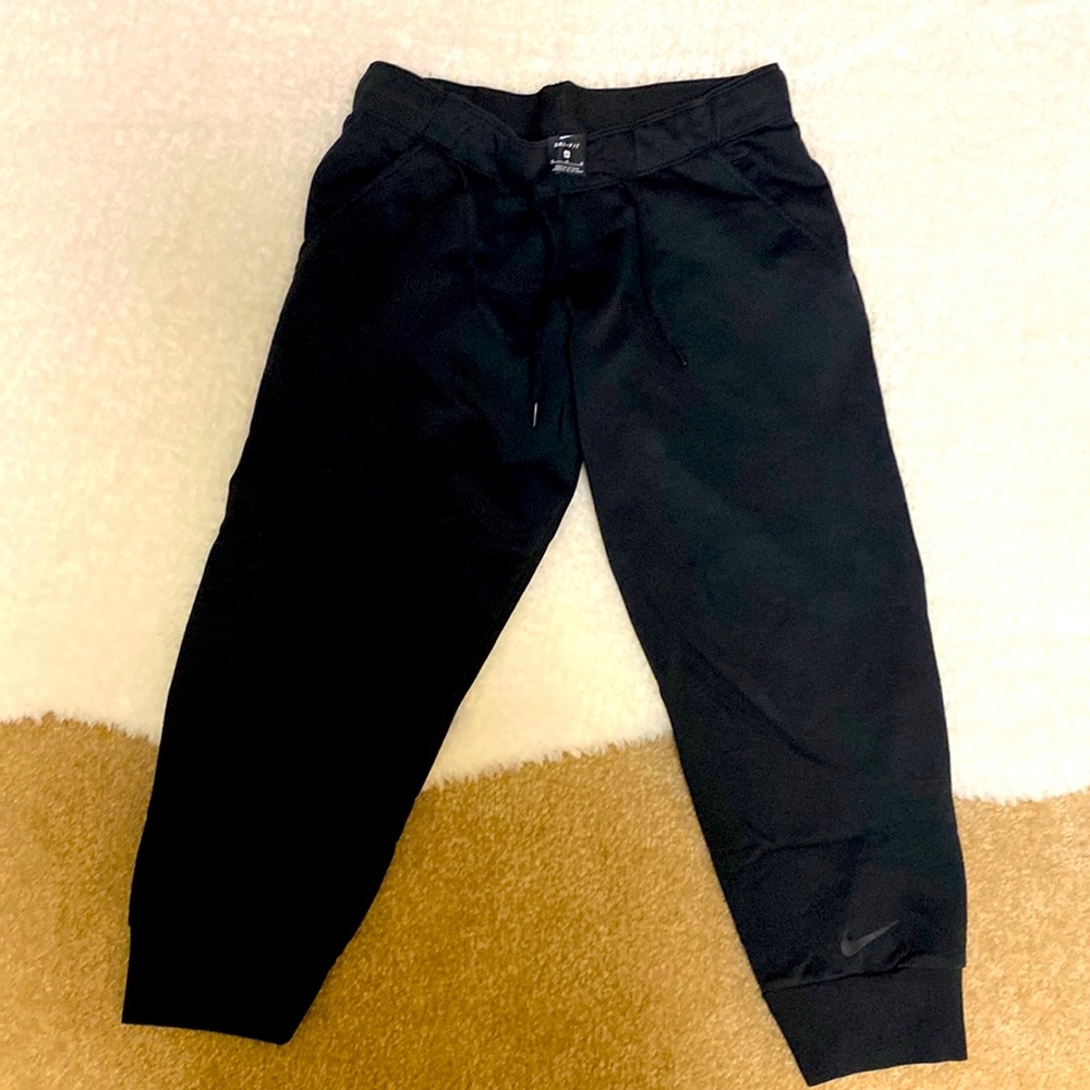 Women’s Black Nike Dri-Fit 7/8 Length Sweatpants